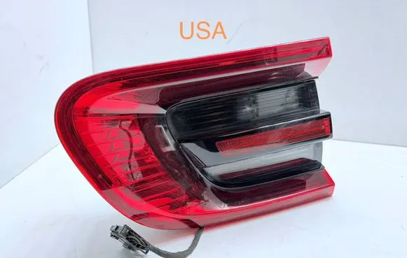 Porsche Macan (95B) Tailgate rear/tail lights 01150003 95B945093G AS00000008671