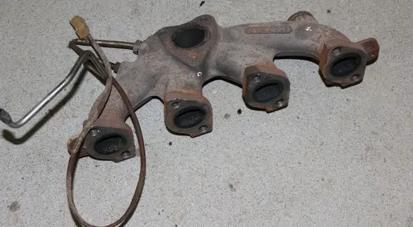Renault Megane II Exhaust manifold 40042975R