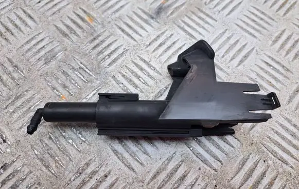 Toyota Verso Headlight washer spray nozzle 852070F030