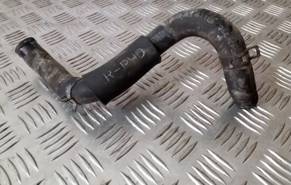KIA Sorento Engine coolant pipe/hose