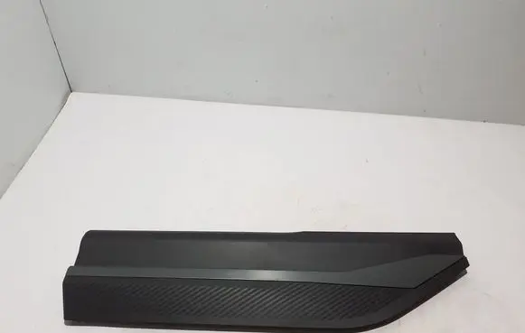 Renault Scenic E-Tech V Rear door trim (molding) 828206526R