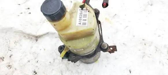 Volvo C30 Power steering pump 5N513K514CA