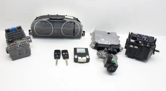 Honda CR-V Engine ECU kit and lock set 37820RFWG55 39670SWWG03