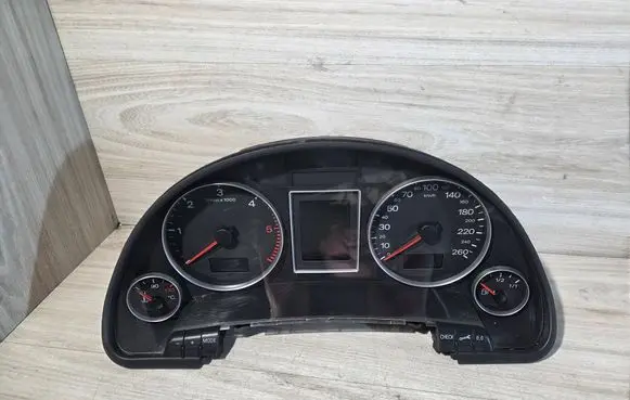 Audi A4 S4 B7 8E 8H Speedometer (instrument cluster) 8E0920901D 0263626090 2394000626