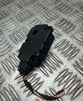 Mercedes-Benz S C217 Intake manifold valve actuator/motor FM208001 ZBAT0059D01 20190708