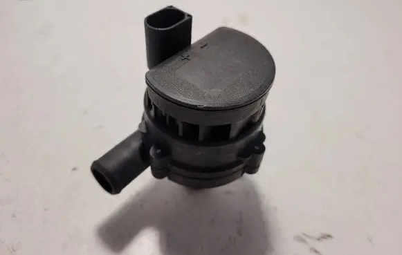 Mercedes-Benz ML W164 Electric auxiliary coolant/water pump A2118350364 061107 0392023006
