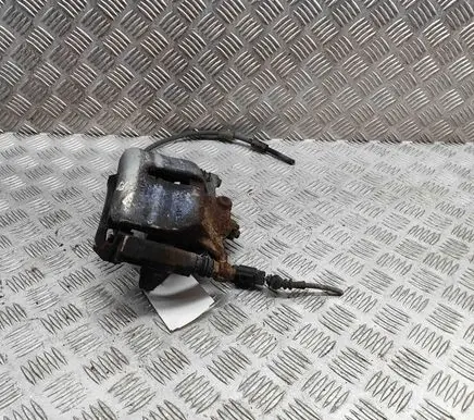Volkswagen Golf VII Front brake caliper 8V0615124