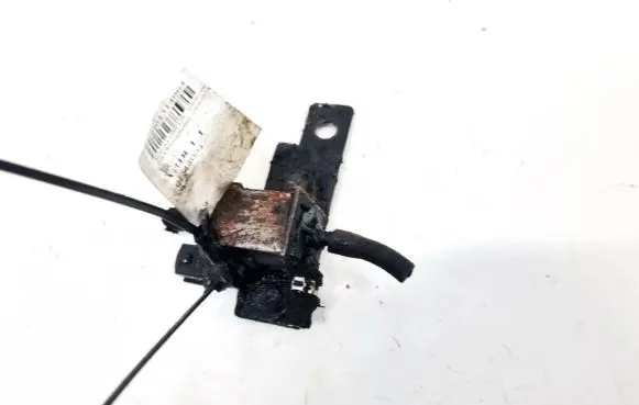 Audi A4 S4 B5 8D Turbo solenoid valve 028906283f 97t266 028906283f97t266
