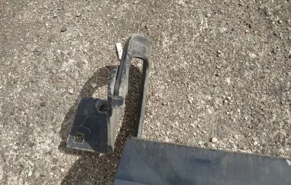 Peugeot 3008 I Tailgate/trunk/boot hinge
