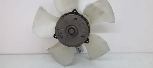 Toyota Corolla E120 E130 Radiator cooling fan shroud 1636323030