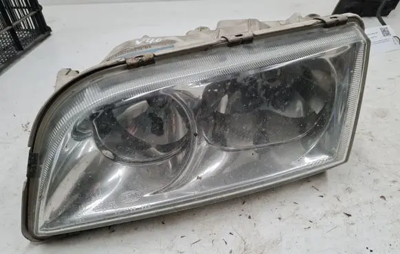 Volvo S40, V40 Headlight/headlamp 14908900