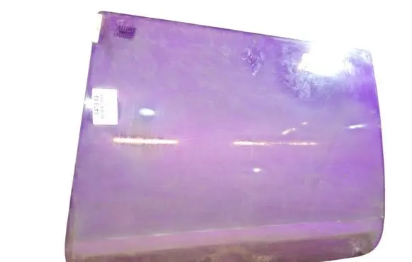 Fiat Uno Front door window glass four-door 