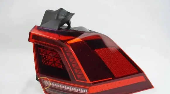 Volkswagen Tiguan Rear/tail lights 5NA945208C