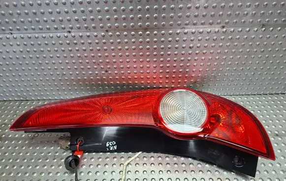 Opel Agila B Rear/tail lights S27639039 89071609