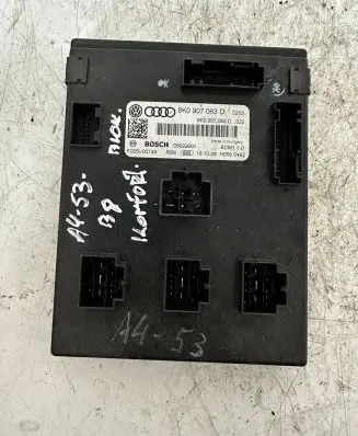 Audi A4 S4 B8 8K Comfort/convenience module 8K0907063D F005V00749