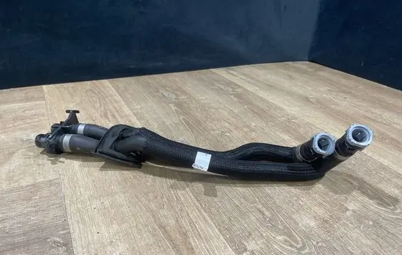 Land Rover Range Rover Evoque L538 Engine coolant pipe/hose K8D218C266BA