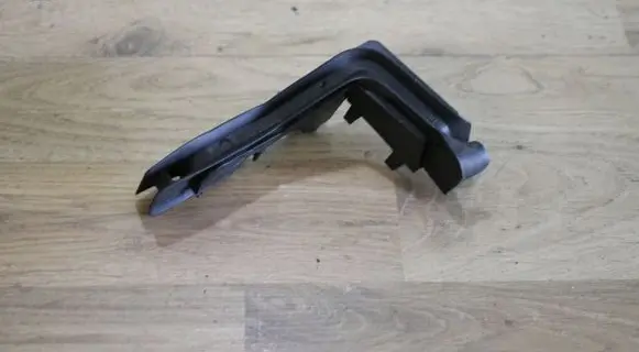 BMW 1 E81 E87 Other engine bay part
