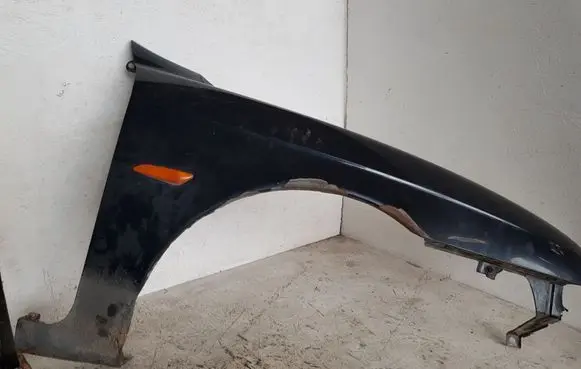 Alfa Romeo 156 Fender