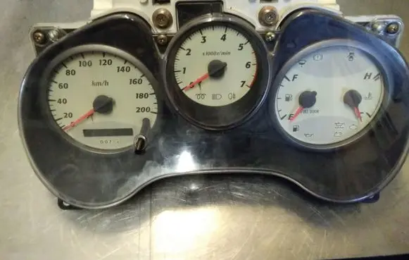 Toyota RAV 4 (XA20) Speedometer (instrument cluster) 838004A091 1575201180