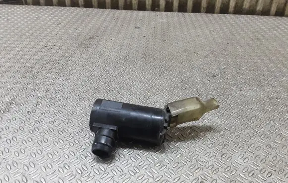 Suzuki Grand Vitara I Windscreen/windshield washer pump 0602101480