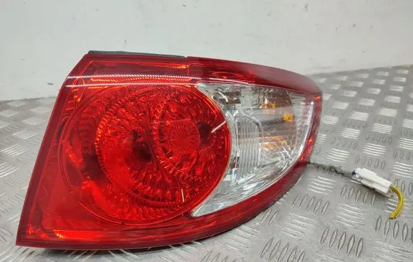 Hyundai Santa Fe Rear/tail lights 924022B000