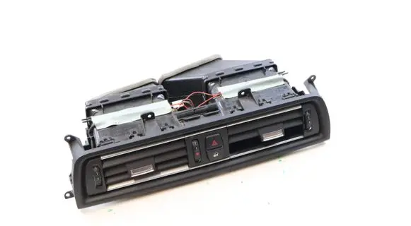 BMW M6 Dash center air vent grill 9197486 64229197486 0773710