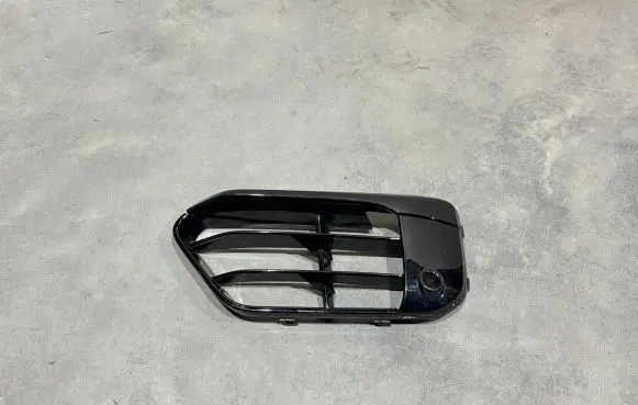 BMW X1 F48 F49 Front bumper lower grill 51117383355 7383355