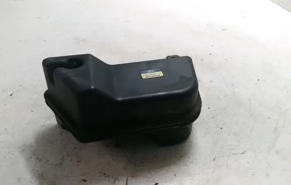 Ford Mondeo Mk III Vacuum air tank 1S7Q9S468AG 1S7Q9J442AD