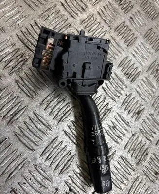 Toyota Avensis T250 Wiper speed switch 173654L