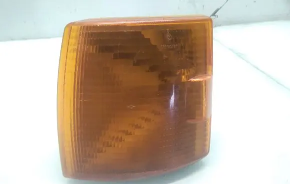 Volkswagen Transporter - Caravelle T4 Front indicator light
