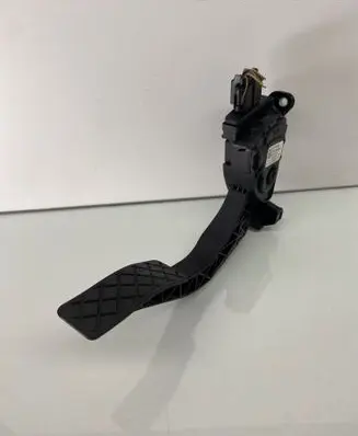 Audi Q5 SQ5 Accelerator throttle pedal 8K1723523A 05102011 6PV00950521