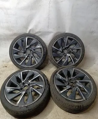 R19 alloy rim