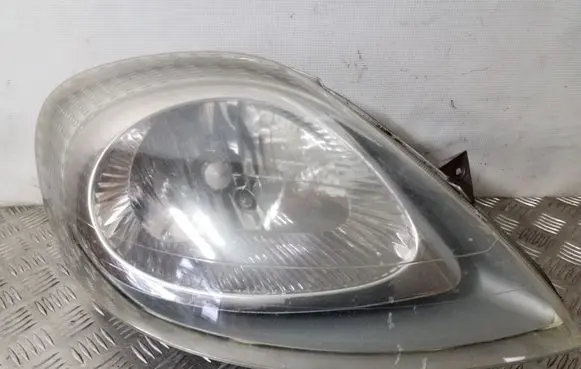 Opel Vivaro Headlight/headlamp 91165720