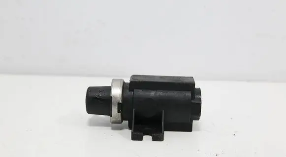 Citroen C-Crosser Turbo solenoid valve 4M509E882AA