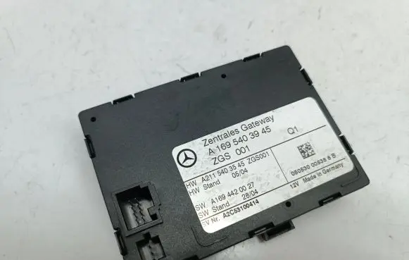 Mercedes-Benz A W169 Gateway control module A1695403945 A2115403545 A1694420027