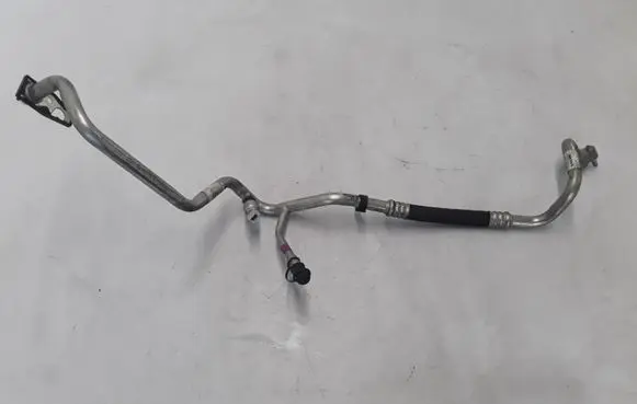 Volvo C70 Air conditioning (A/C) pipe/hose 31332637