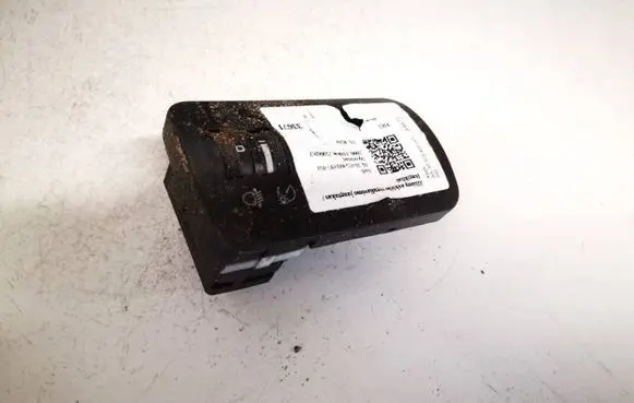 Audi A6 S6 C5 4B Headlight level height control switch
