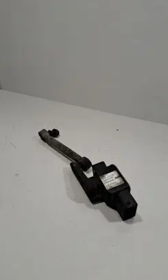 Lancia Thema Rear suspension height sensor lever 57010714AA