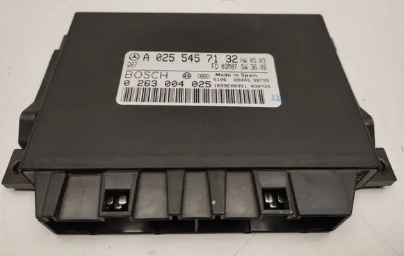 Mercedes-Benz E W211 Parking PDC control unit/module A0255457132