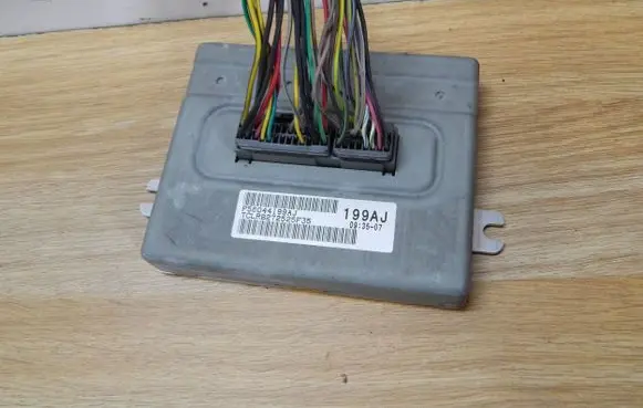 Jeep Grand Cherokee (WK) Gearbox control unit/module P56044199AJ TCYAB272525F35