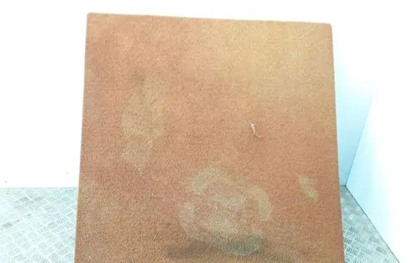 Mercedes-Benz W123 Trunk/boot floor carpet liner 