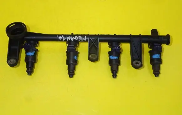 Fuel main line pipe
