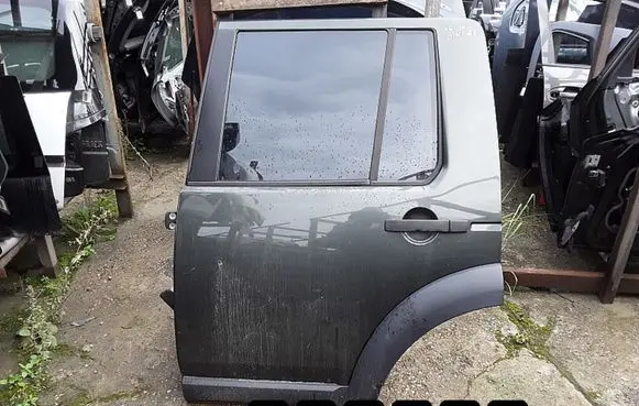 Land Rover Discovery Rear door