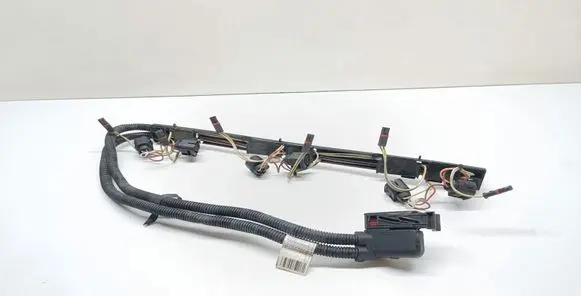 BMW X3 F25 Fuel injector wires 7589639 12527589639