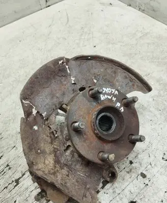 Toyota RAV 4 (XA20) Front wheel hub spindle knuckle