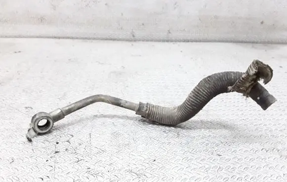 Toyota Avensis T250 Turbo turbocharger oiling pipe/hose