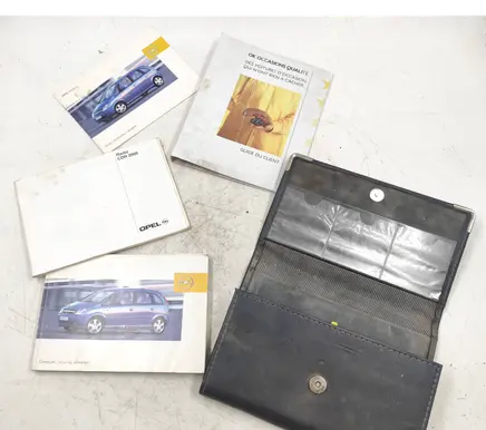 Opel Meriva A Owners service history hand book 