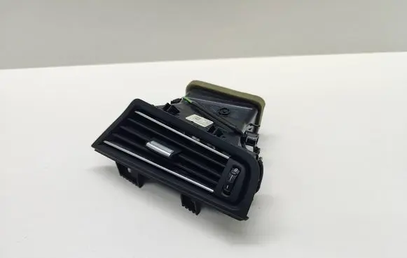BMW 5 F10 F11 Dashboard side air vent grill/cover trim 0761810 9166884 64229166884