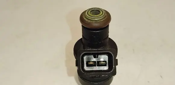 Audi A6 S6 C5 4B Fuel injector 078133551AC