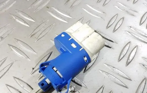 Brake pedal sensor switch